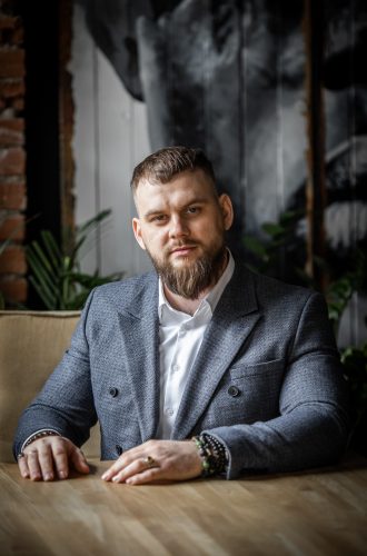 Бизнес-брокер Влад